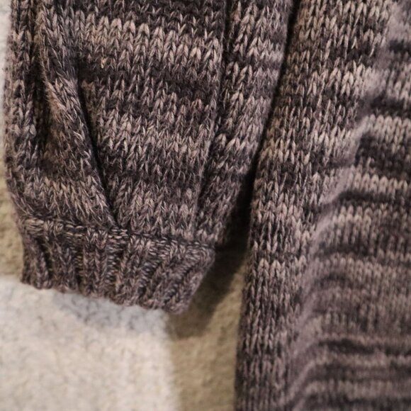 Neiman Marcus Long Gray Knit Cardigan With Shawl Collar & Pleated Sleeves 100% C - Picture 5 of 10